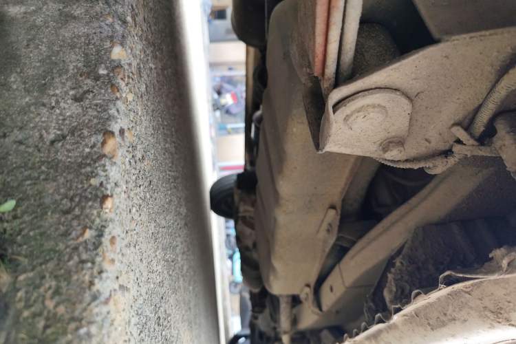 Used Wuling Rongguang 2012 1.5L Extended Basic Version Chassis Rear Right