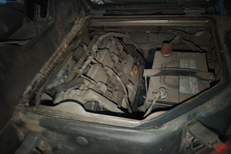 Used Wuling Rongguang 2012 1.5L Extended Basic Version Engine Bay