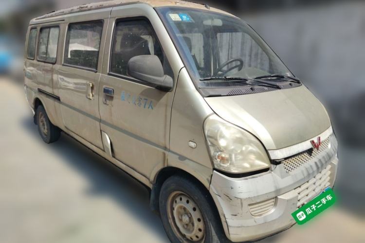 Used Wuling Rongguang 2012 1.5L Extended Basic Version Front Right 45 Deg