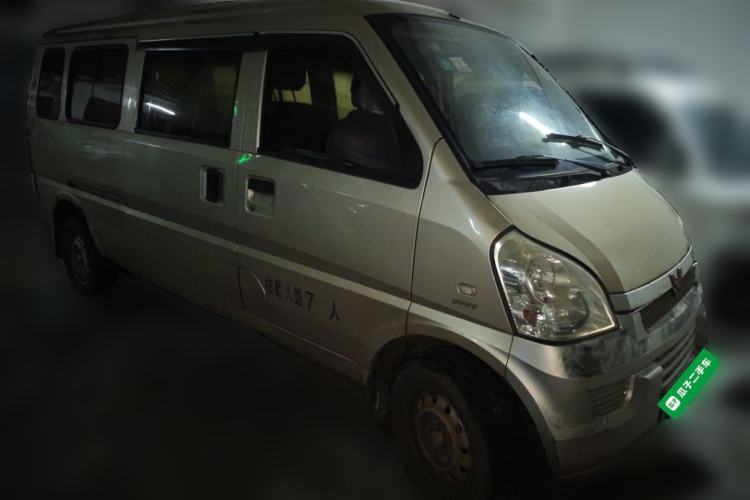 Used Wuling Rongguang 2012 1.5L Extended Basic Version Front Right 45 Deg