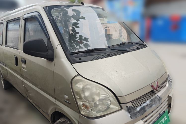 Used Wuling Rongguang 2012 1.5L Extended Basic Version Front Right 45 Deg