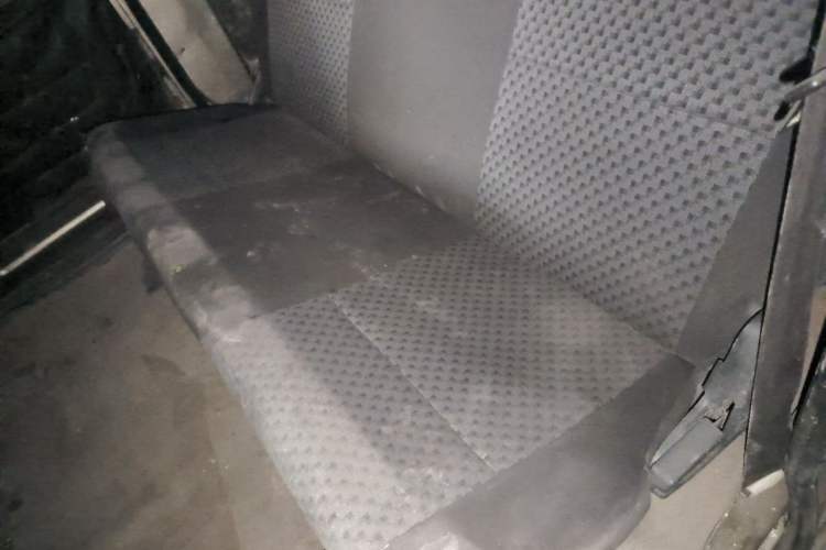 Used Wuling Rongguang 2012 1.5L Extended Basic Version Left Rear Seat