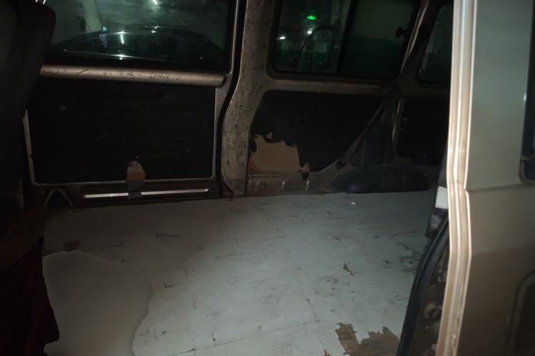 Used Wuling Rongguang 2012 1.5L Extended Basic Version Left Rear Seat