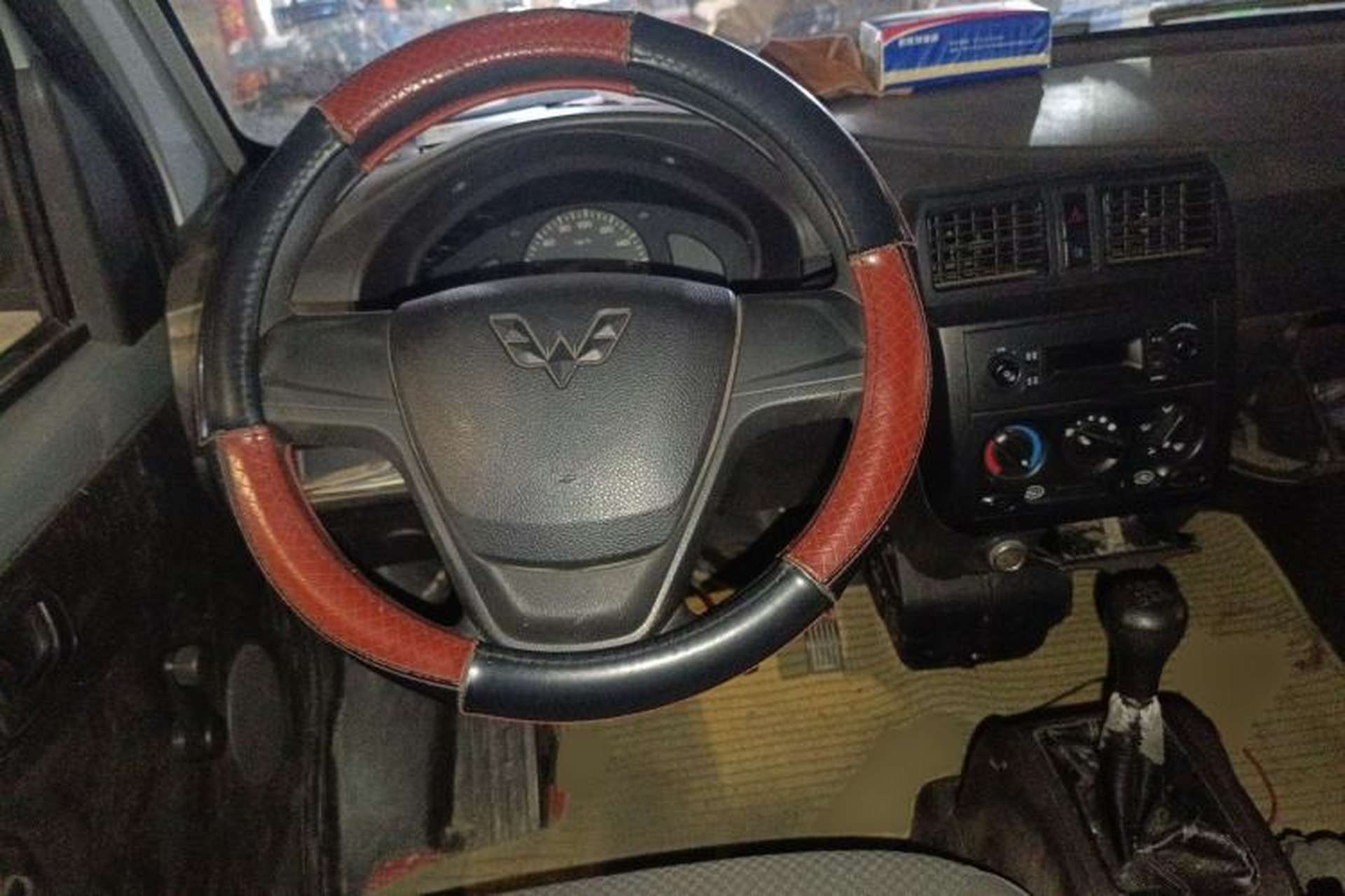 Used Wuling Rongguang 2012 1.5L Extended Basic Version Steering Wheel