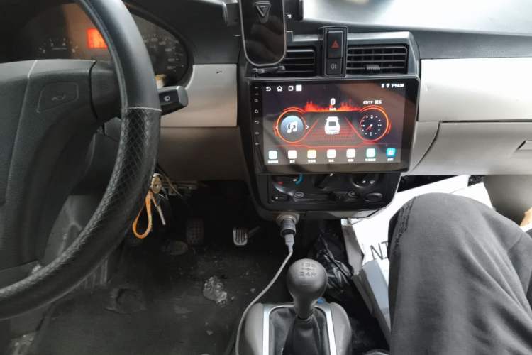 Used Wuling Rongguang 2012 1.2L Extended Standard Version LJY Audio And AC Panel