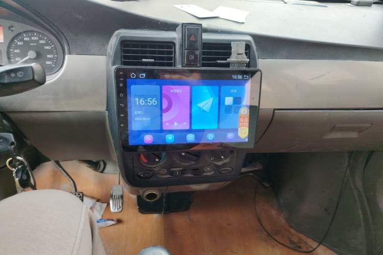 Used Wuling Rongguang 2012 1.2L Extended Standard Version LJY Audio And AC Panel