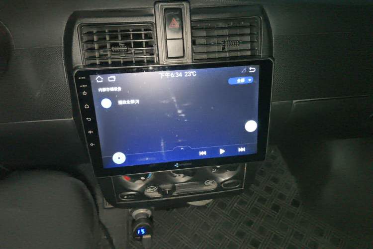 Used Wuling Rongguang 2012 1.5L Extended Basic Version Audio And AC Panel