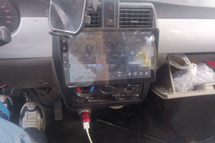 Used Wuling Rongguang 2012 1.5L Extended Basic Version Audio And AC Panel
