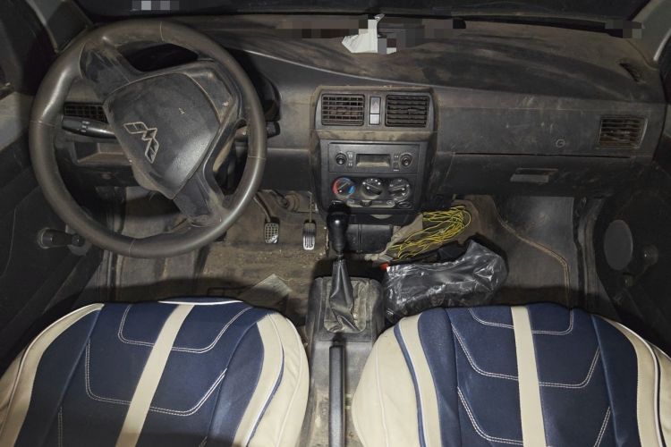 Used Wuling Rongguang 2012 1.2L Extended Basic Version LJY Center Console