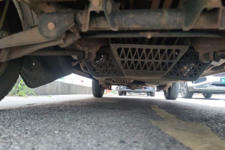 Used Wuling Rongguang 2012 1.5L Extended Standard Version Chassis Front