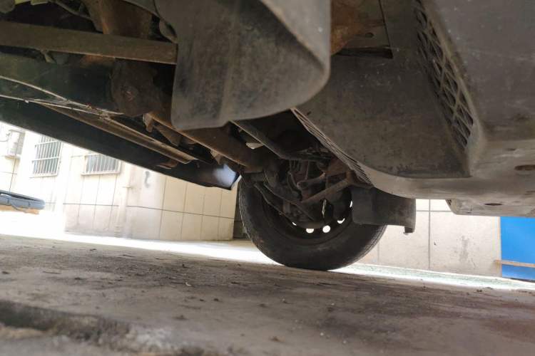 Used Wuling Rongguang 2012 1.2L Extended Basic Version LJY Chassis Front Left