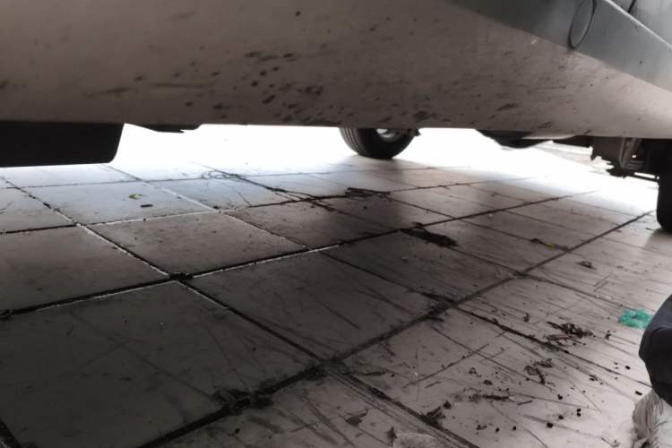 Used Wuling Rongguang 2012 1.2L Extended Standard Version LJY Chassis Front Left
