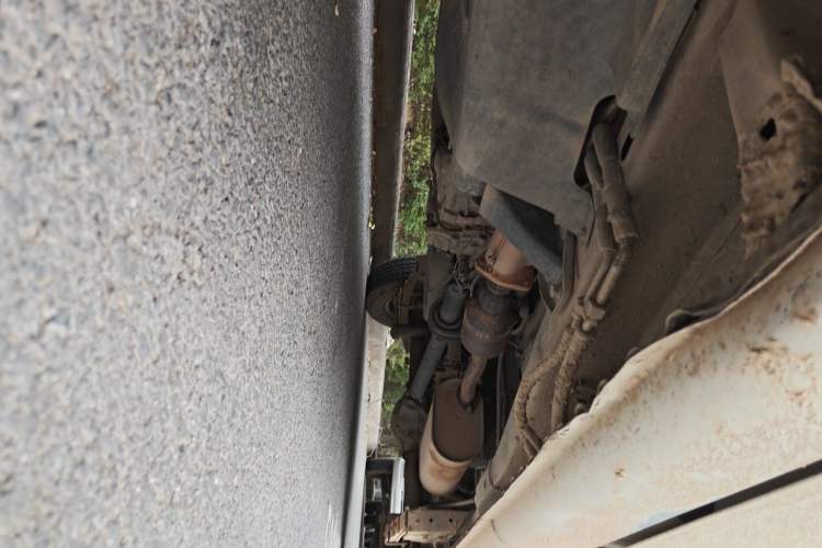 Used Wuling Rongguang 2012 1.5L Extended Basic Version Chassis Front Left