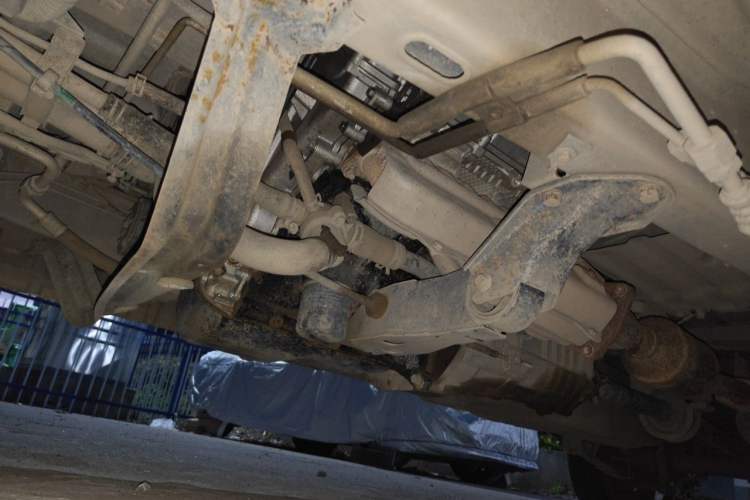Used Wuling Rongguang 2012 1.2L Extended Basic Version LJY Chassis Front Left