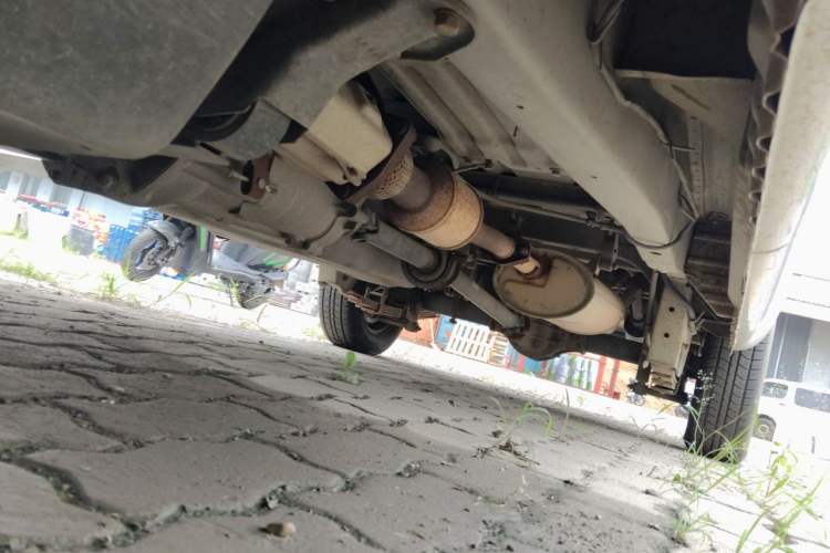 Used Wuling Rongguang 2012 1.2L Extended Basic Version LJY Chassis Front Left