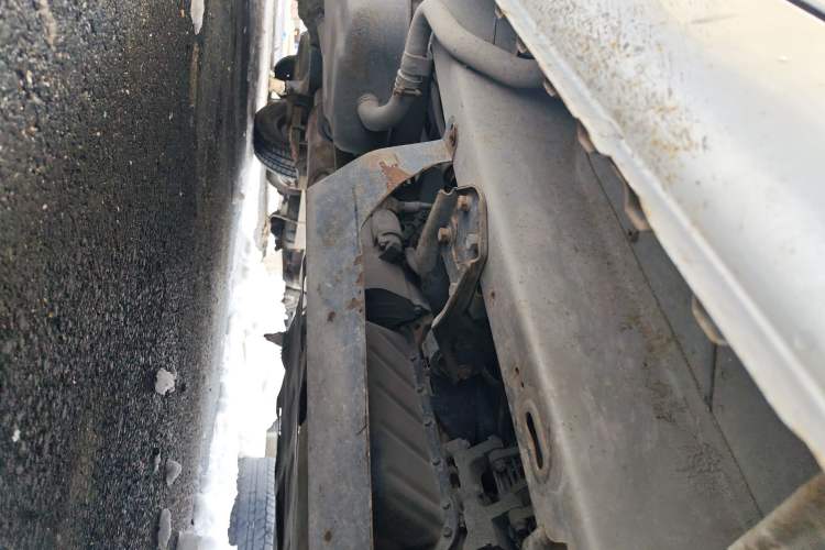 Used Wuling Rongguang 2012 1.2L Extended Basic Version LJY Chassis Front Right
