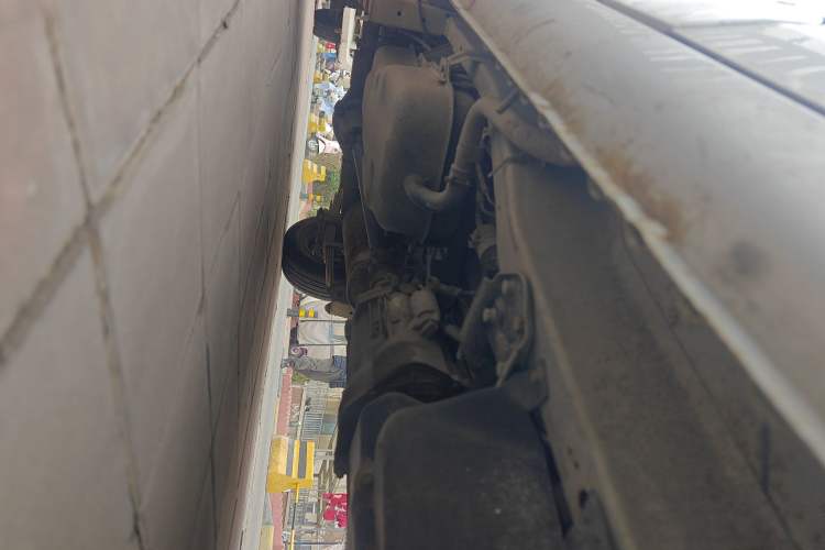 Used Wuling Rongguang 2012 1.2L Extended Basic Version LJY Chassis Front Right