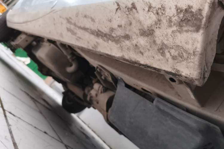 Used Wuling Rongguang 2012 1.2L Extended Standard Version LJY Chassis Front Right