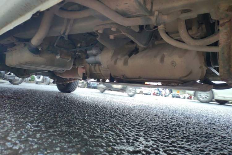 Used Wuling Rongguang 2012 1.5L Extended Basic Version Chassis Front Right