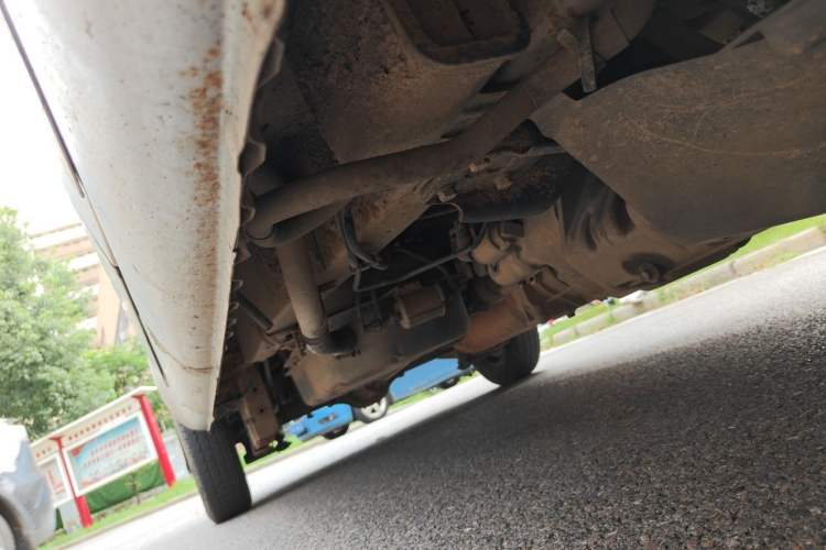 Used Wuling Rongguang 2012 1.5L Extended Basic Version Chassis Front Right