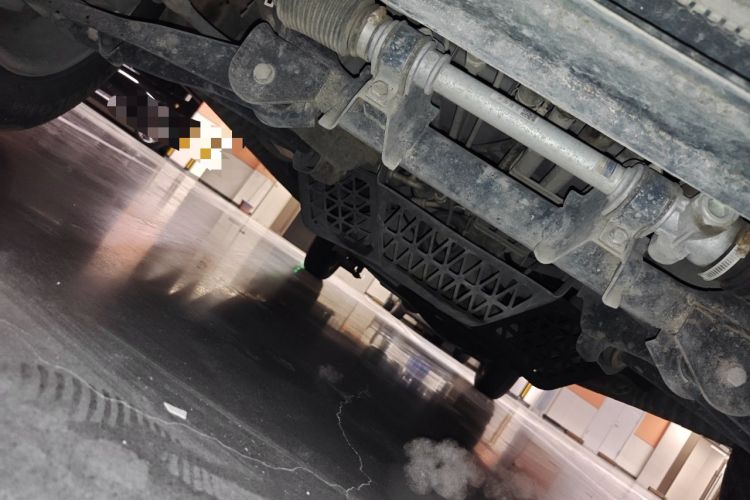 Used Wuling Rongguang 2012 1.5L Extended Standard Version Chassis Front