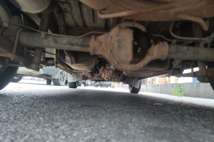 Used Wuling Rongguang 2012 1.5L Extended Standard Version Chassis Rear