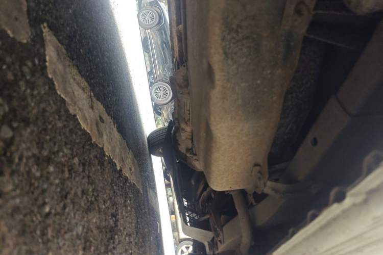 Used Wuling Rongguang 2012 1.2L Extended Basic Version LJY Chassis Rear Right