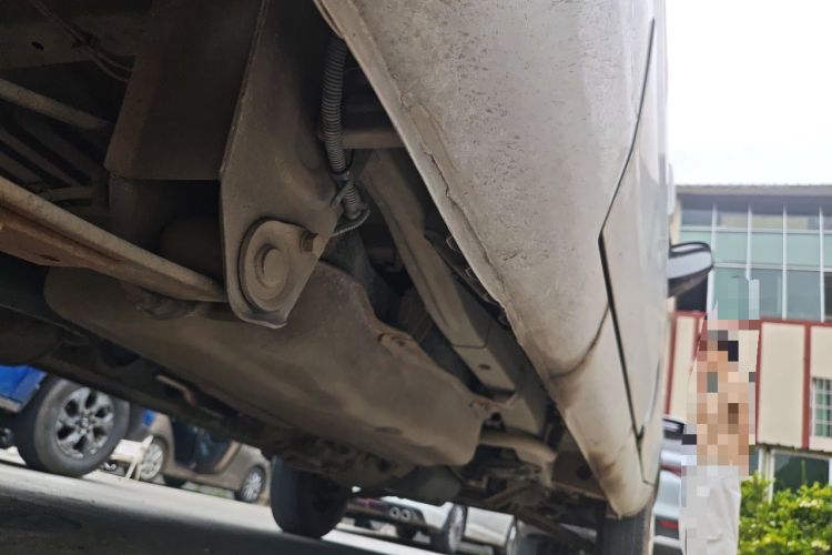 Used Wuling Rongguang 2012 1.2L Extended Basic Version LJY Chassis Rear Right