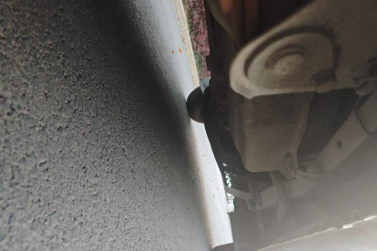 Used Wuling Rongguang 2012 1.2L Extended Basic Version LJY Chassis Rear Right