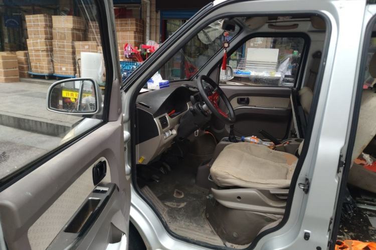 Used Wuling Rongguang 2012 1.5L Extended Standard Version Driver Seat