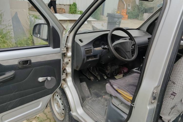 Used Wuling Rongguang 2012 1.2L Extended Basic Version LJY Driver Seat