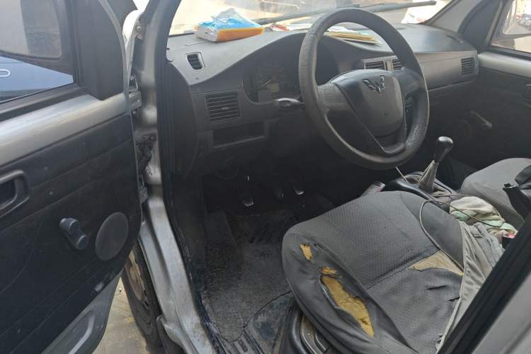 Used Wuling Rongguang 2012 1.2L Extended Basic Version LJY Driver Seat
