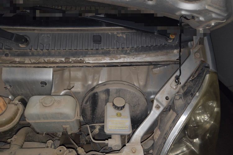 Used Wuling Rongguang 2012 1.2L Extended Basic Version LJY Engine Bay Left