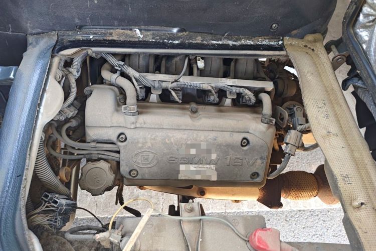 Used Wuling Rongguang  Engine Bay