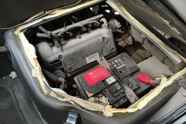 Used Wuling Rongguang 2012 1.2L Extended Standard Version LJY Engine Bay Right