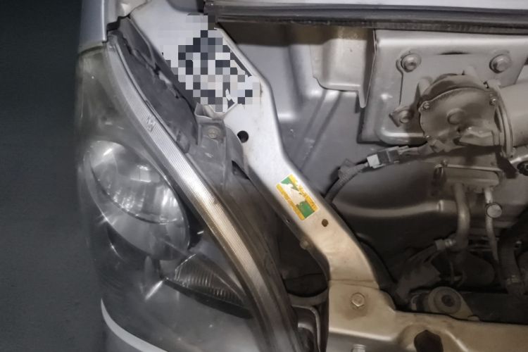 Used Wuling Rongguang 2012 1.5L Extended Basic Version Engine Bay Right