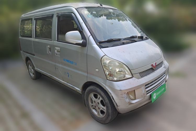 Used Wuling Rongguang 2012 1.5L Extended Standard Version Front Right 45 Deg