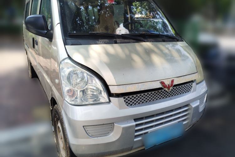 Used Wuling Rongguang 2012 1.5L Extended Basic Version Front Right 45 Deg