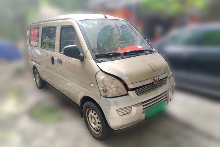 Used Wuling Rongguang 2012 1.2L Extended Basic Version LJY Front Right 45 Deg
