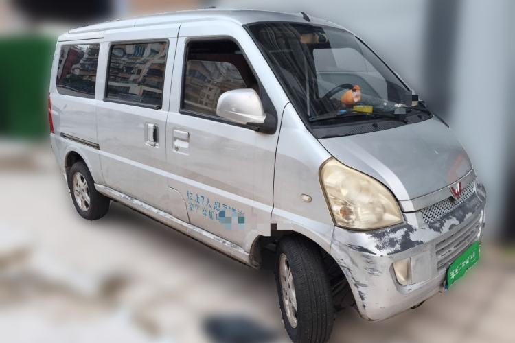 Used Wuling Rongguang 2012 1.2L Extended Standard Version LJY Front Right 45 Deg