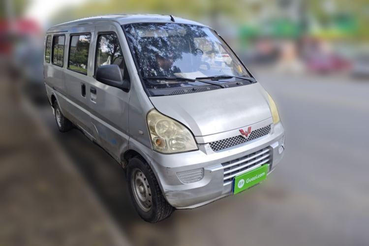 Used Wuling Rongguang 2012 1.2L Extended Basic Version LJY Front Right 45 Deg