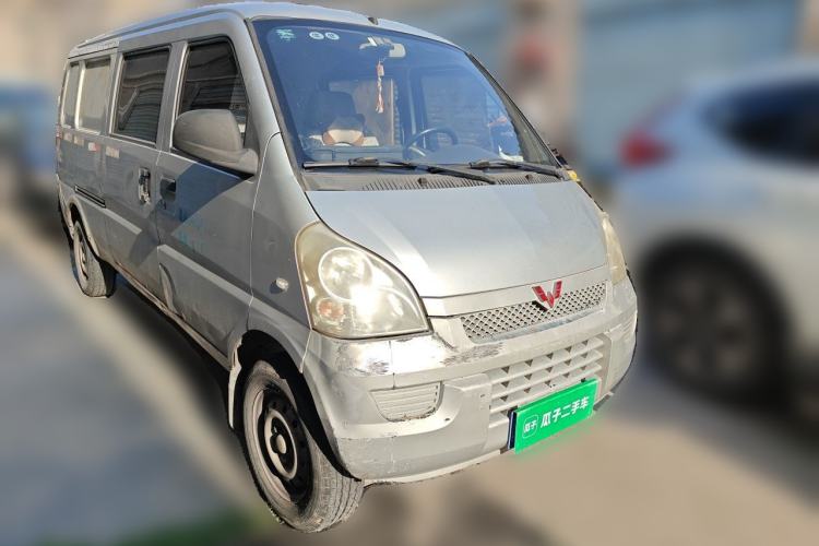 Used Wuling Rongguang 2012 1.2L Extended Basic Version LJY Front Right 45 Deg