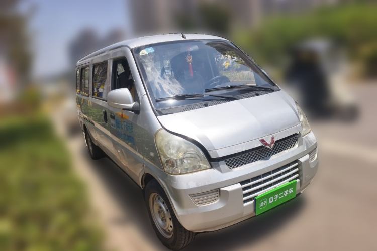 Used Wuling Rongguang 2012 1.5L Extended Basic Version Front Right 45 Deg