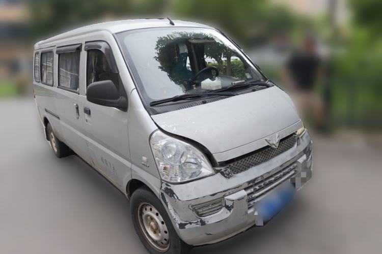 Used Wuling Rongguang 2012 1.5L Extended Basic Version Front Right 45 Deg
