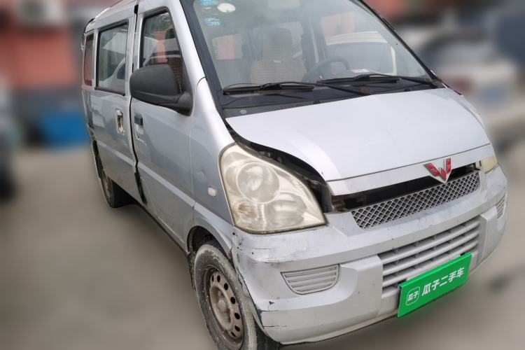 Used Wuling Rongguang 2012 1.2L Extended Basic Version LJY Front Right 45 Deg