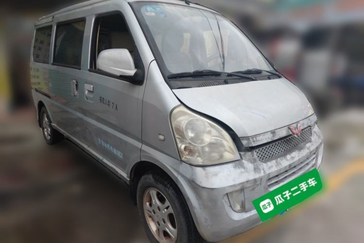 Used Wuling Rongguang 2012 1.2L Extended Basic Version LJY Front Right 45 Deg
