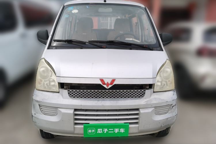 Used Wuling Rongguang 2012 1.2L Extended Basic Version LJY Front