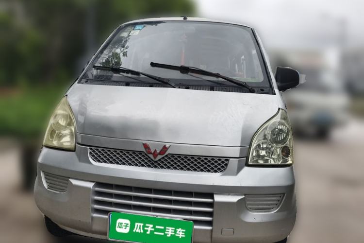 Used Wuling Rongguang 2012 1.2L Extended Basic Version LJY Front