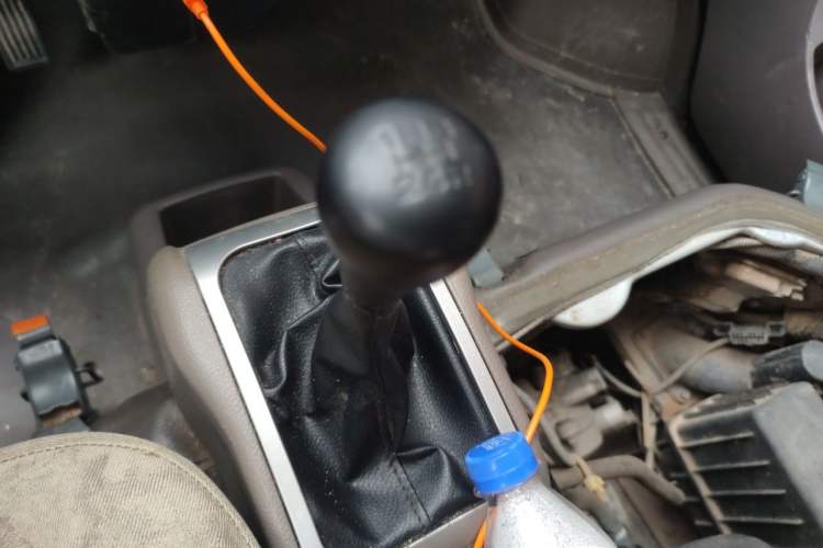 Used Wuling Rongguang 2012 1.5L Extended Standard Version Gear Lever