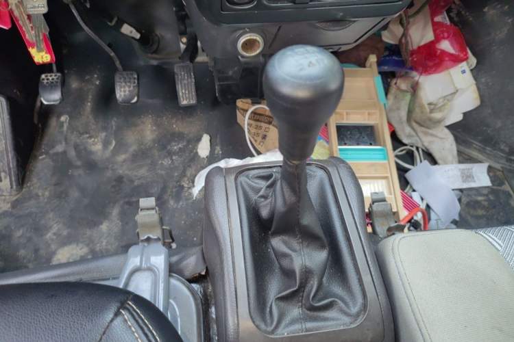 Used Wuling Rongguang 2012 1.5L Extended Basic Version Gear Lever